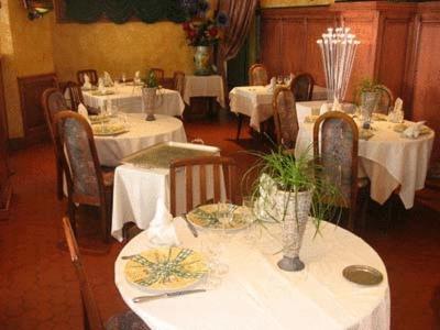Auberge De La Vallee Francheville  Eksteriør bilde